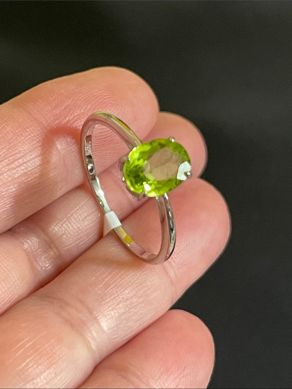 925 Sterling Silver Natural Peridot Oval Solitaire Ring